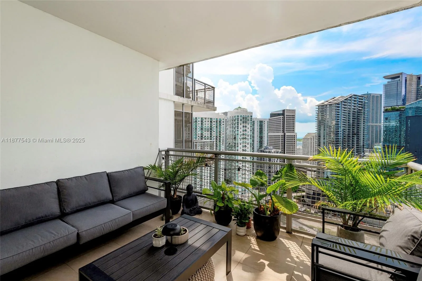 350 S Miami Ave # 3508, Miami, FL 33130 photo 3