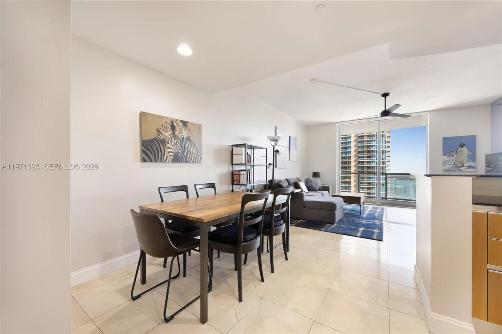 1060 Brickell Ave # 3505, Miami, FL 33131 photo 4