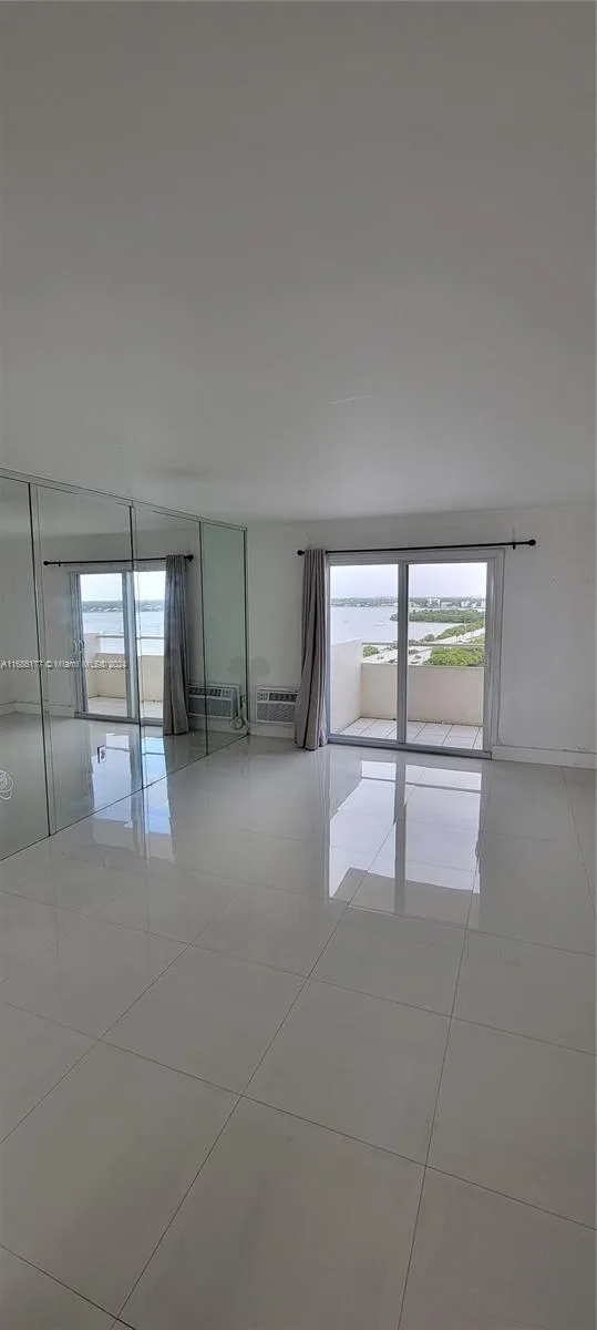 7904 West Dr # 514, North Bay Village, FL 33141 photo 4