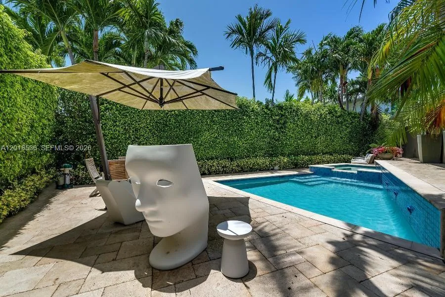 830 E Dilido Dr, Miami Beach, FL 33139