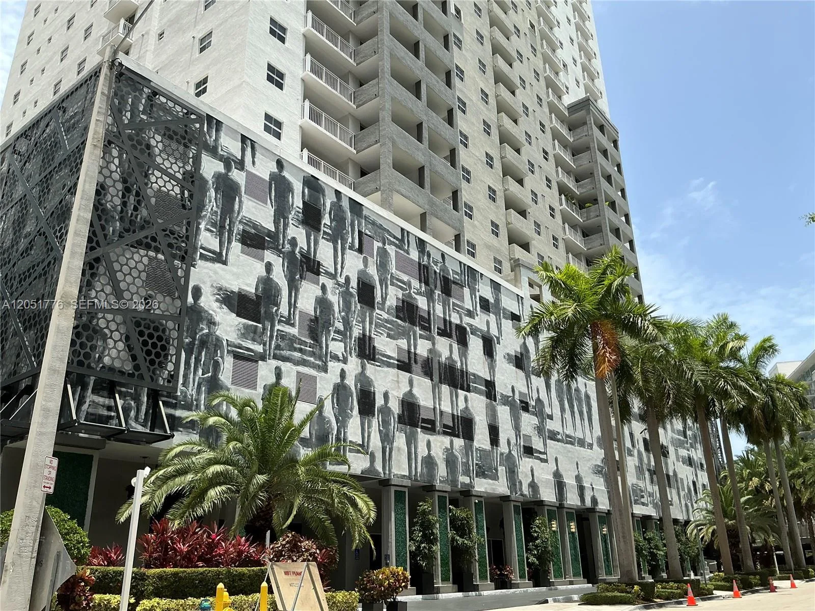 185 SE 14th Ter # 1810, Miami, FL 33131