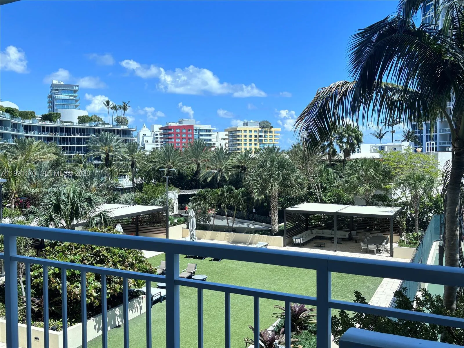 400 S Pointe Dr # 408, Miami Beach, FL 33139