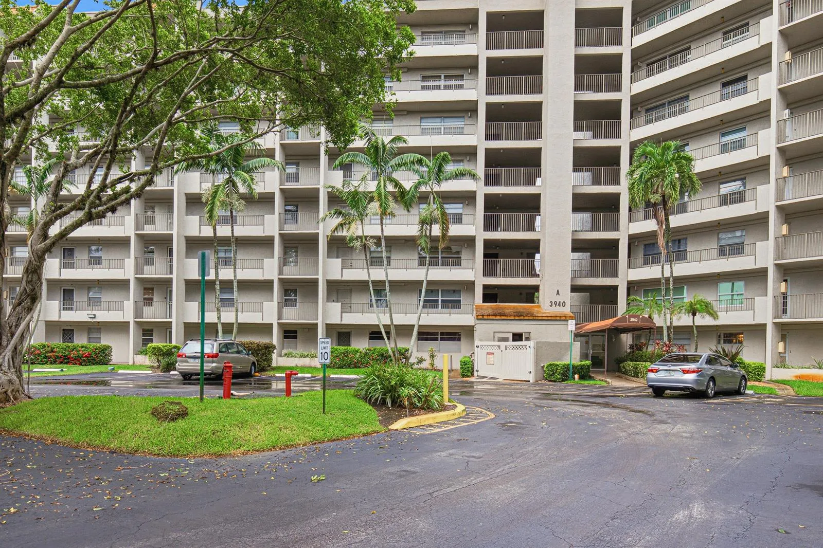 3940 Inverrary Boulevard # 603-a, Lauderhill, FL 33319