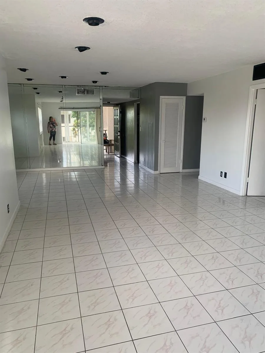 3360 SPANISH MOSS Terrace # 413, Lauderhill, FL 33319 photo 2