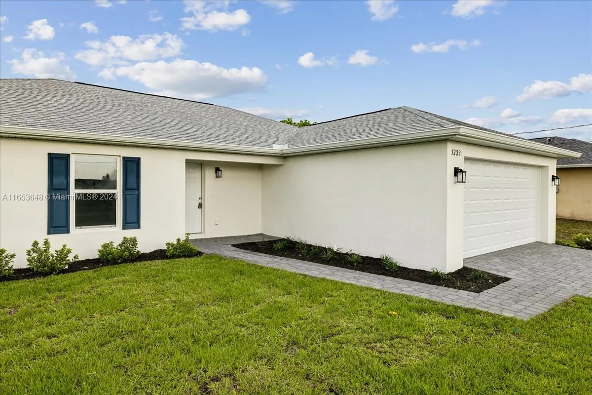 3223 NE 14th AVE, Cape Coral, FL 33909 photo 2
