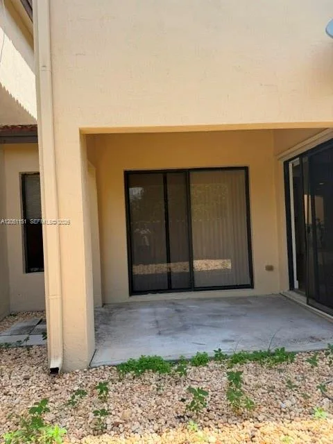 8892 SW 229th St, Cutler Bay, FL 33190 photo 4