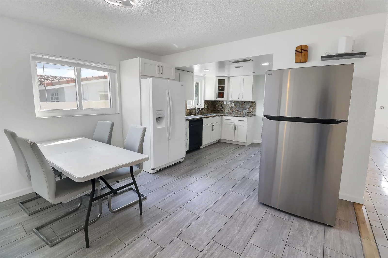 2233 NW 3rd Avenue, Boca Raton, FL 33431 photo 10
