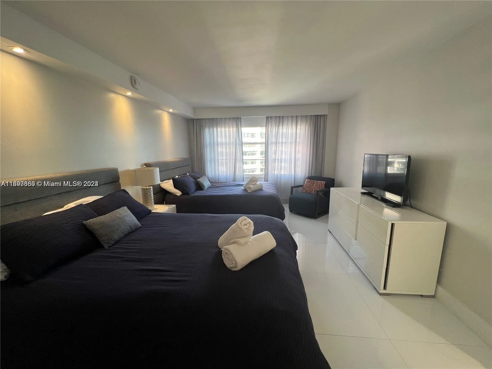 5161 COLLINS AVE # 1403, Miami Beach, FL 33140 photo 13