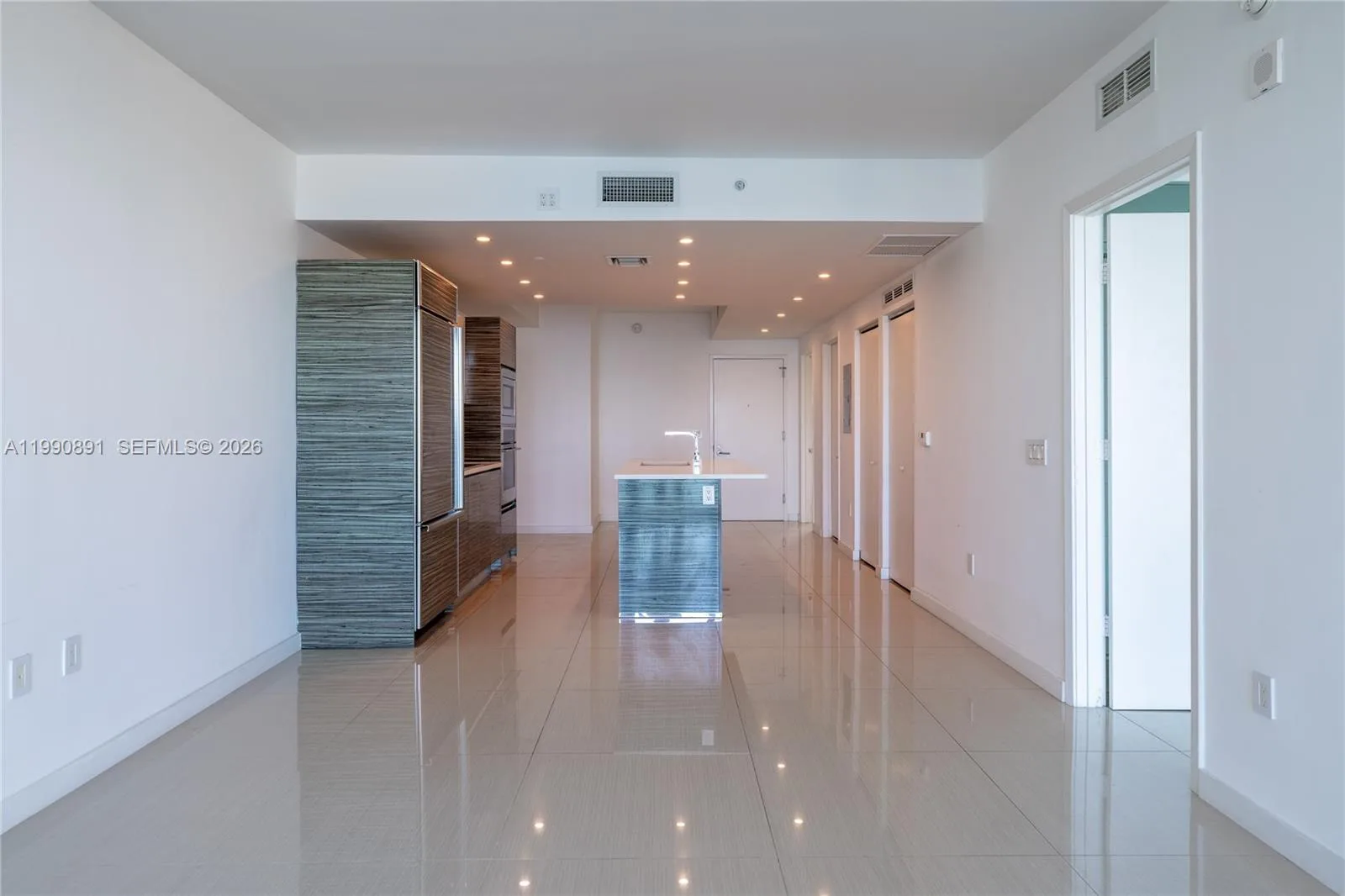 460 NE 28th St # 707, Miami, FL 33137 photo 3