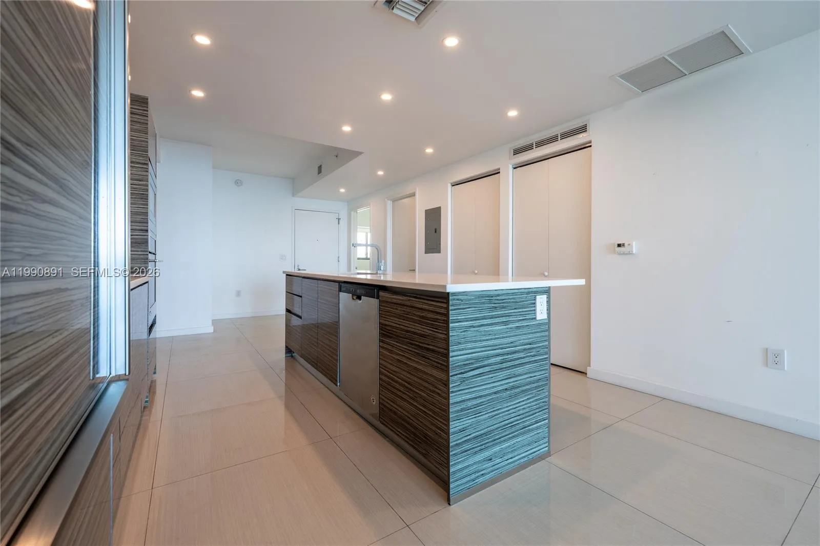 460 NE 28th St # 707, Miami, FL 33137 photo 4
