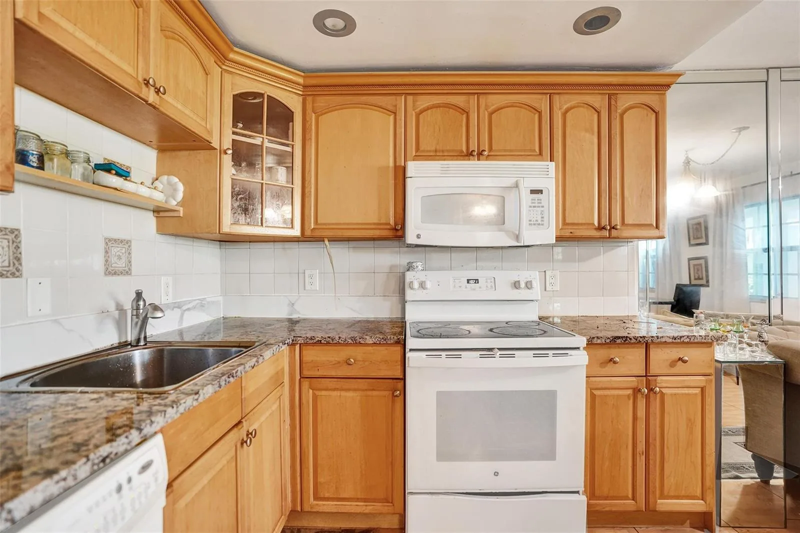 5208 NE 24th Terrace # F118, Fort Lauderdale, FL 33308 photo 11