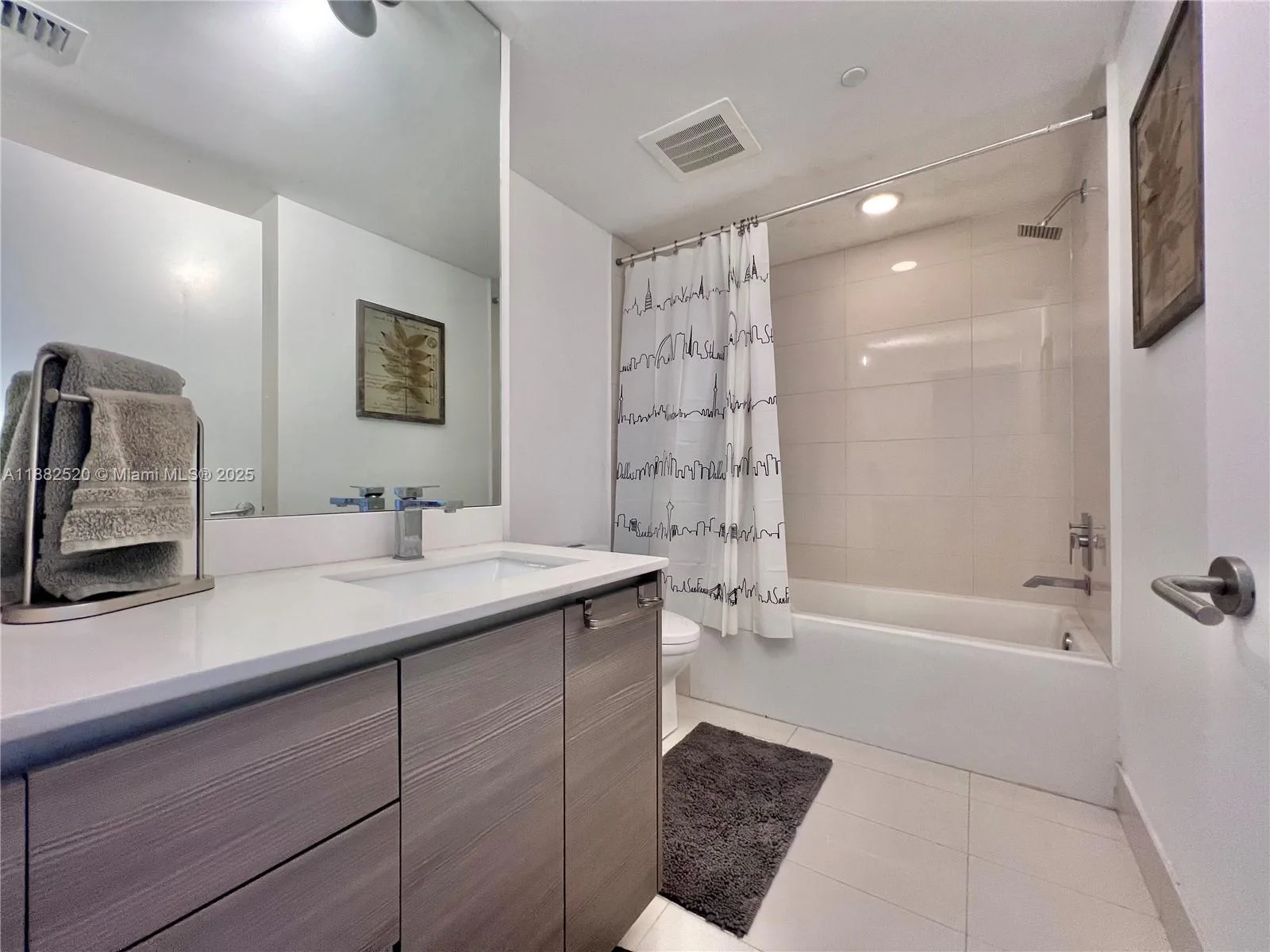 460 NE 28th St # 2306, Miami, FL 33137 photo 13