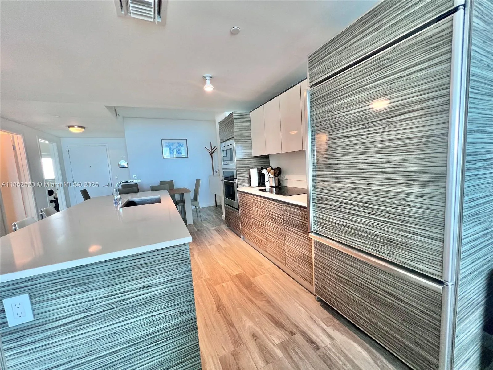 460 NE 28th St # 2306, Miami, FL 33137 photo 3