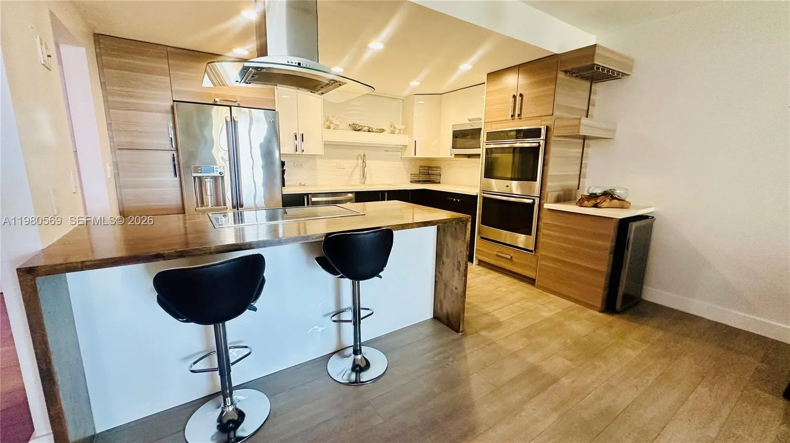 19390 Collins Ave # 424, Sunny Isles Beach, FL 33160 photo 8