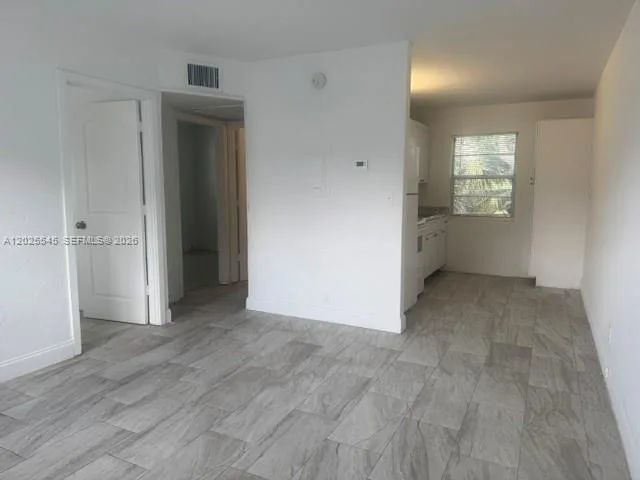 608 5th St # 8, West Palm Beach, FL 33401 photo 3