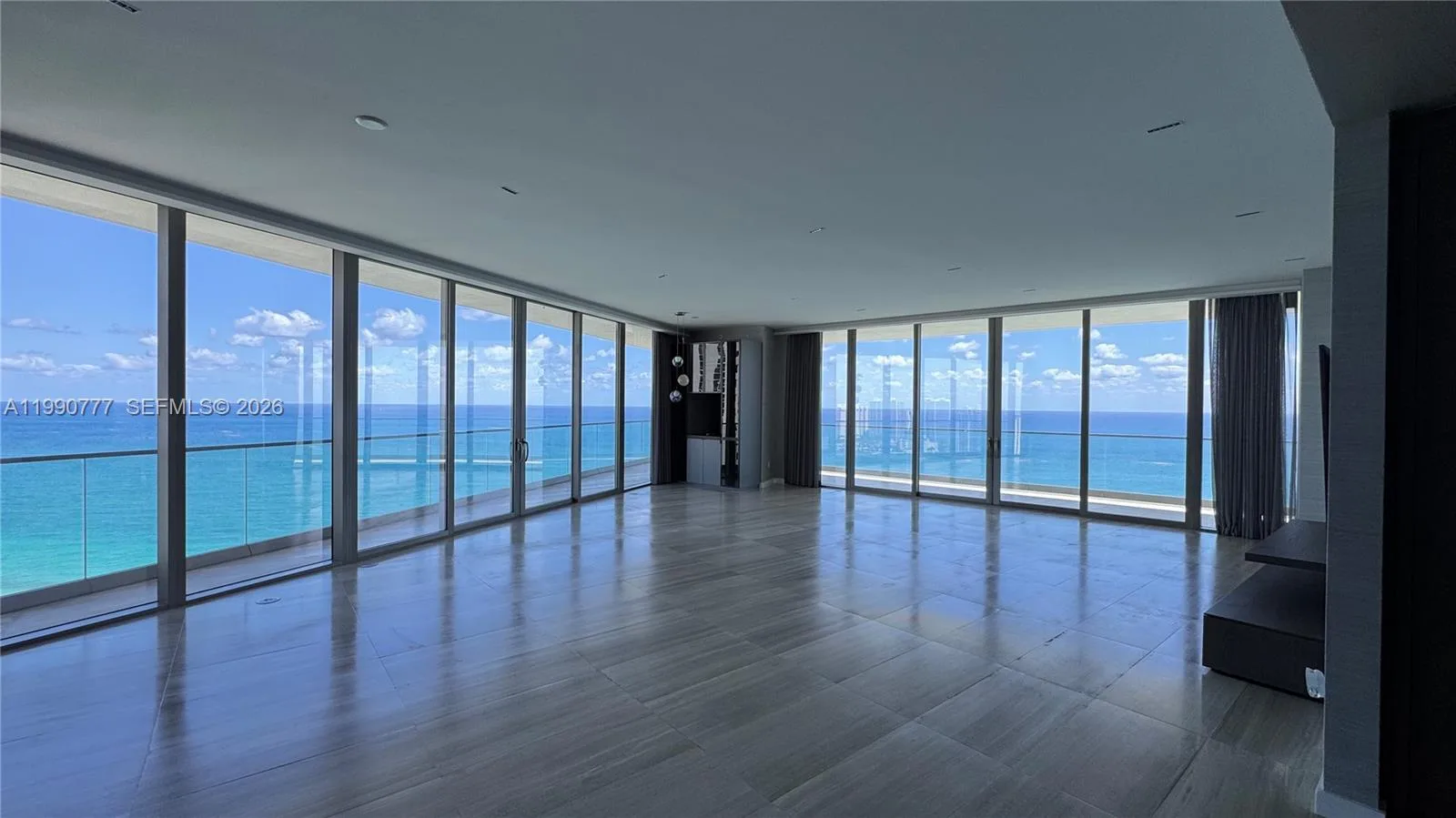 18975 Collins Ave # 2500, Sunny Isles Beach, FL 33160 photo 7