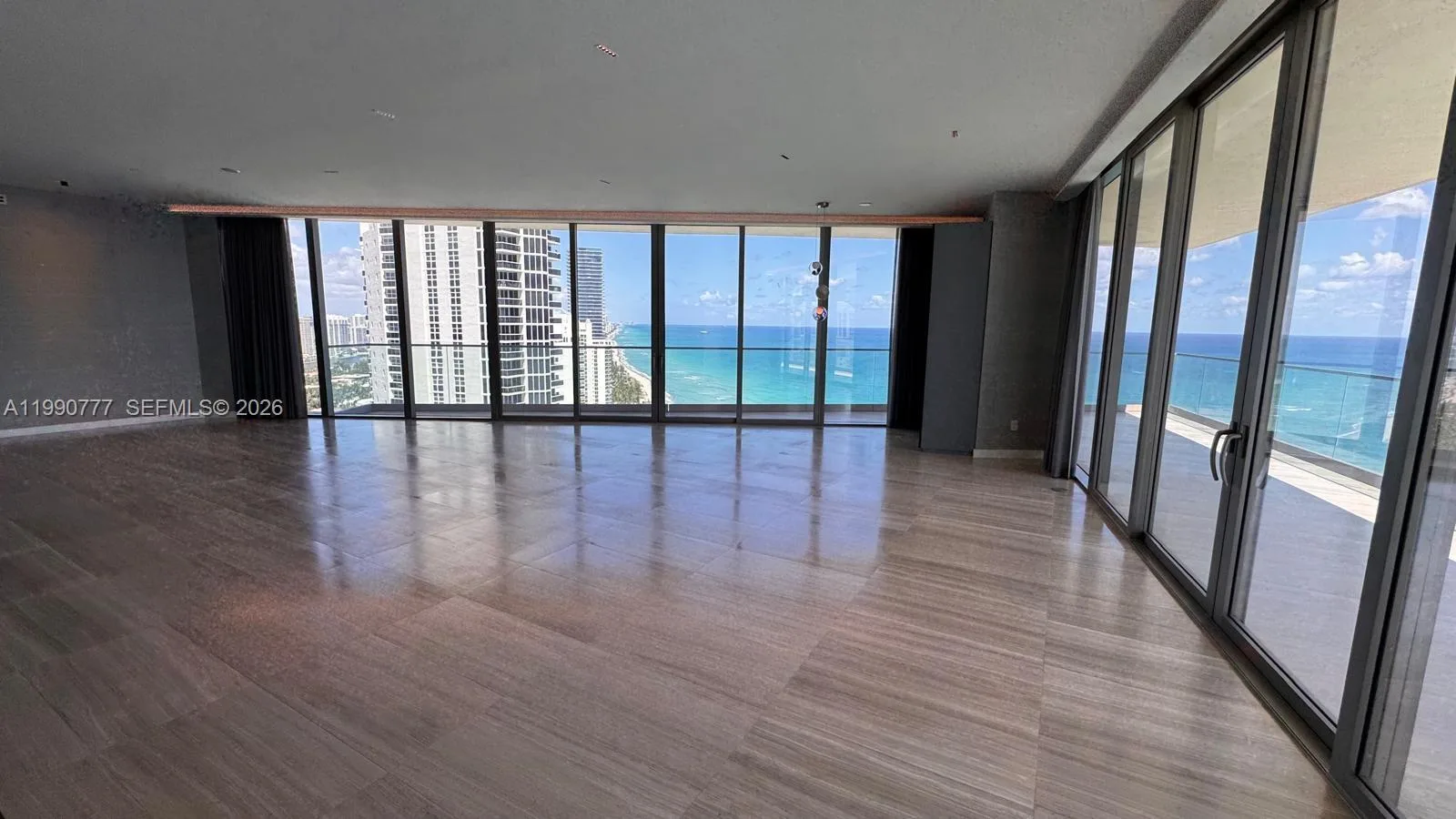 18975 Collins Ave # 2500, Sunny Isles Beach, FL 33160 photo 9