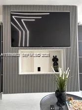 2903 N Miami Beach Blvd # 903, North Miami Beach, FL 33160 photo 4