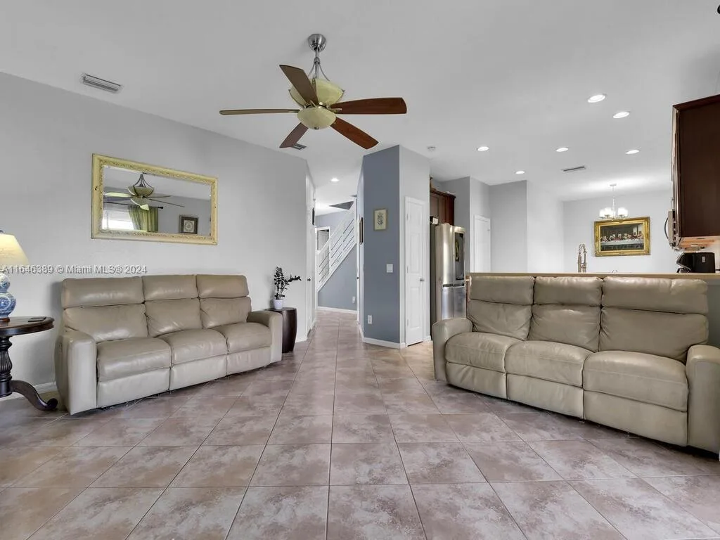 8129 SILVER BIRCH WAY, Lehigh Acres, FL 33971 photo 5