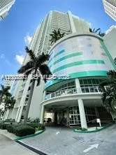 218 SE 14th St # 2004, Miami, FL 33131 photo 2
