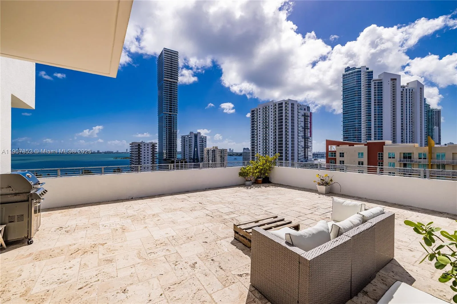350 NE 24th St # 1201, Miami, FL 33137