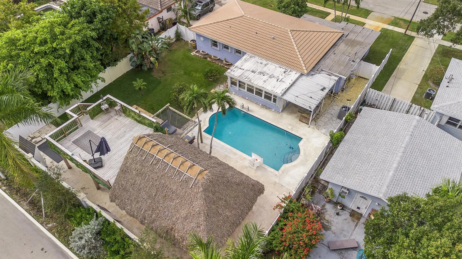 1820 SW 22nd Avenue, Fort Lauderdale, FL 33312 — zdjęcie 2