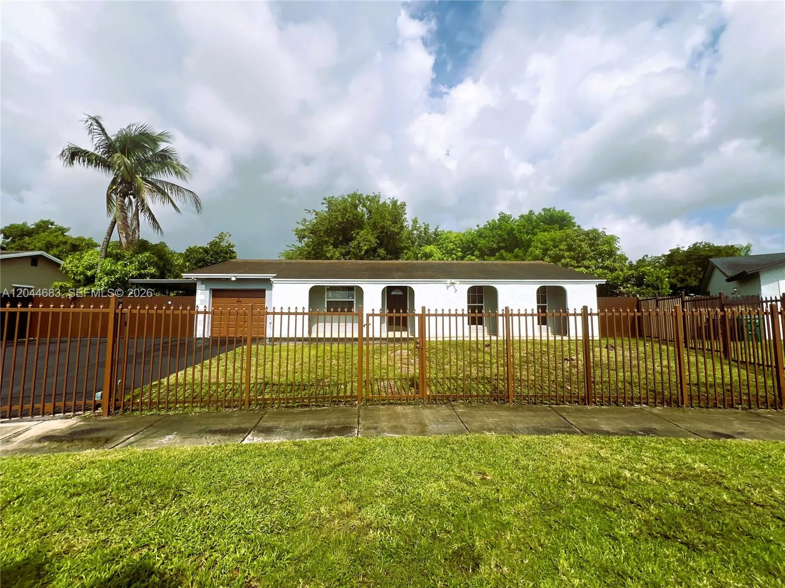 26080 SW 132nd Pl, Homestead, FL 33032