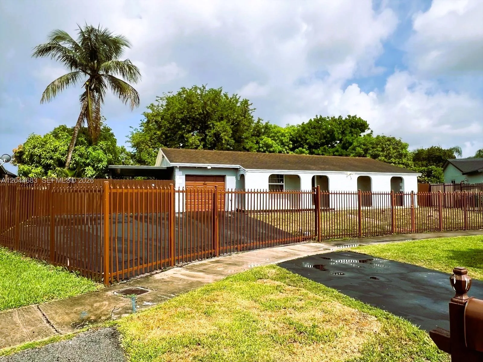 26080 SW 132nd Pl, Homestead, FL 33032 photo 2