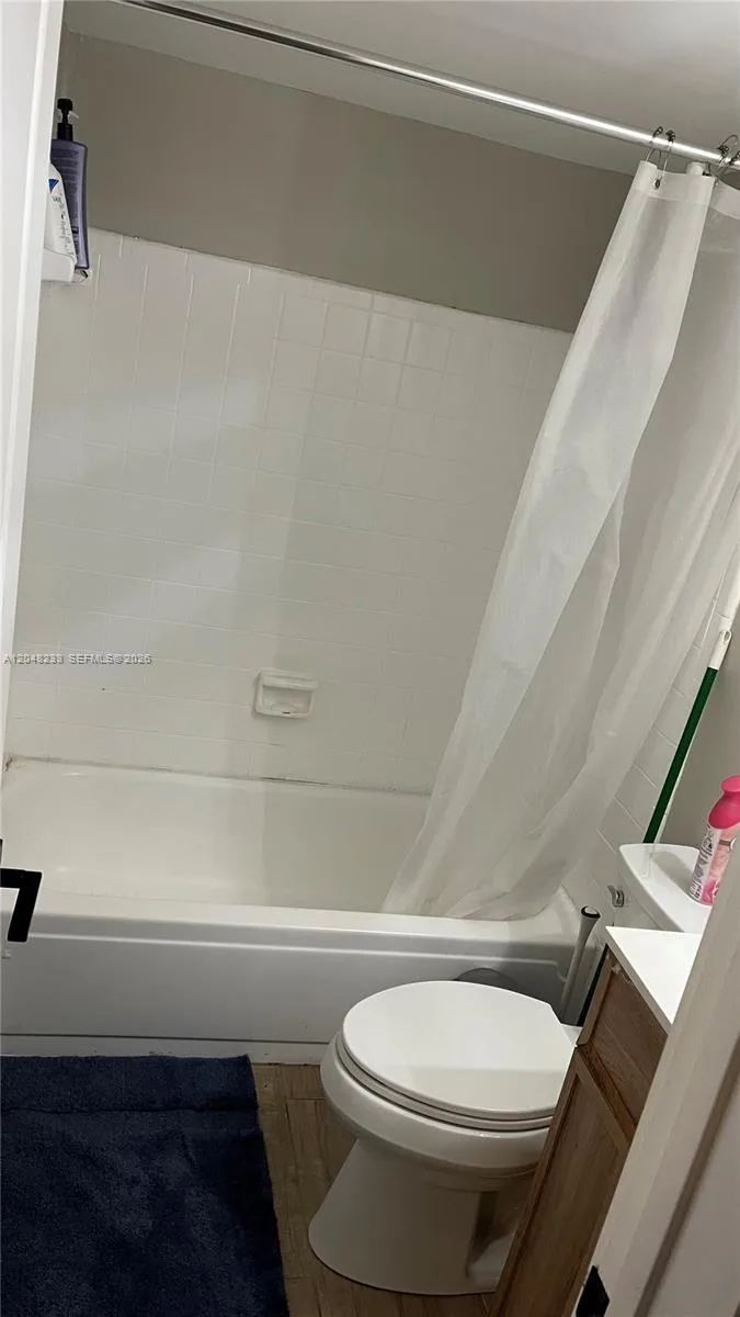 1530 SW 2nd St # 307, Miami, FL 33135 photo 7