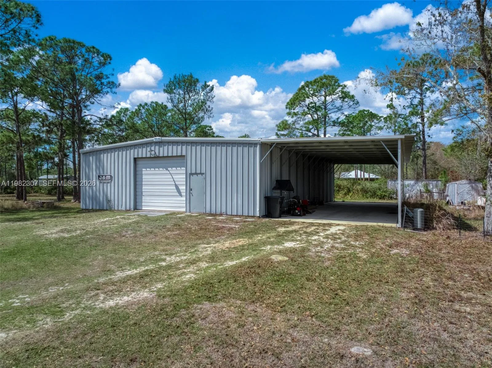 6121 Cherry Rd, Sebring, FL 33875 photo 2