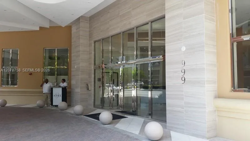 999 SW 1st Ave # 2511, Miami, FL 33130