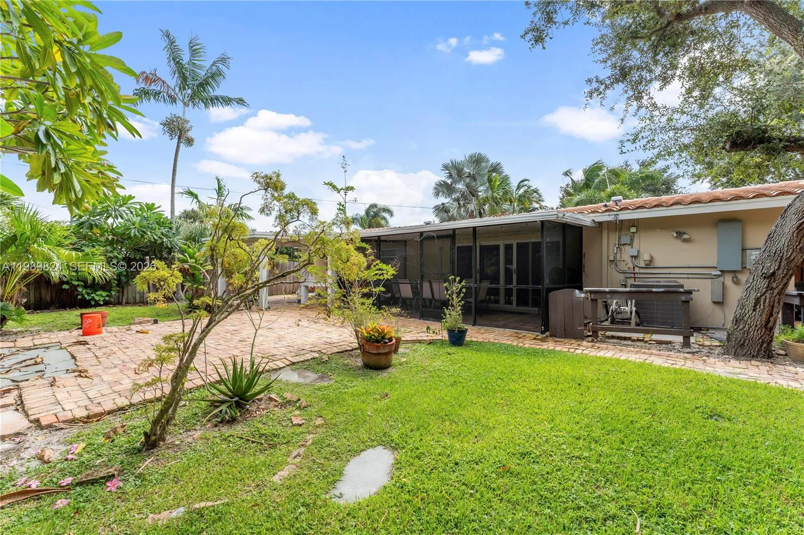 1111 SW 5th St, Boca Raton, FL 33486 photo 4