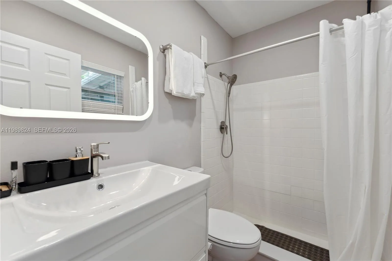 1111 SW 5th St, Boca Raton, FL 33486 photo 5