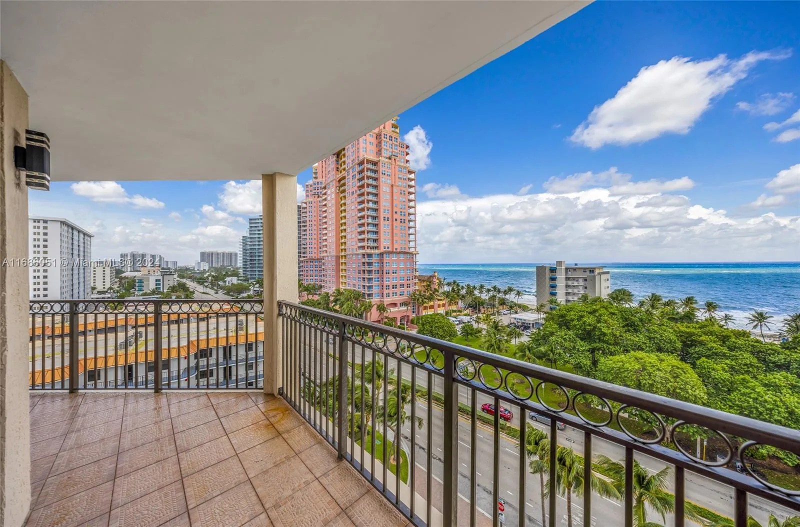 Vue Residences – photo 21