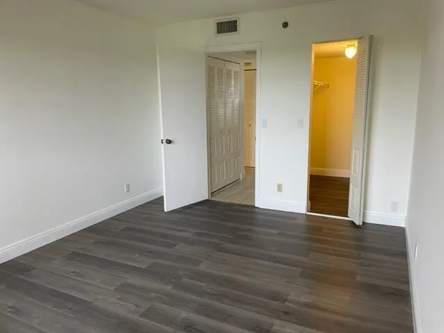 4640 Lucerne Lakes Boulevard W # 605, Lake Worth, FL 33467 photo 2