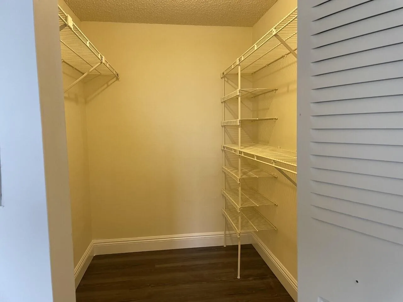 4640 Lucerne Lakes Boulevard W # 605, Lake Worth, FL 33467 photo 5
