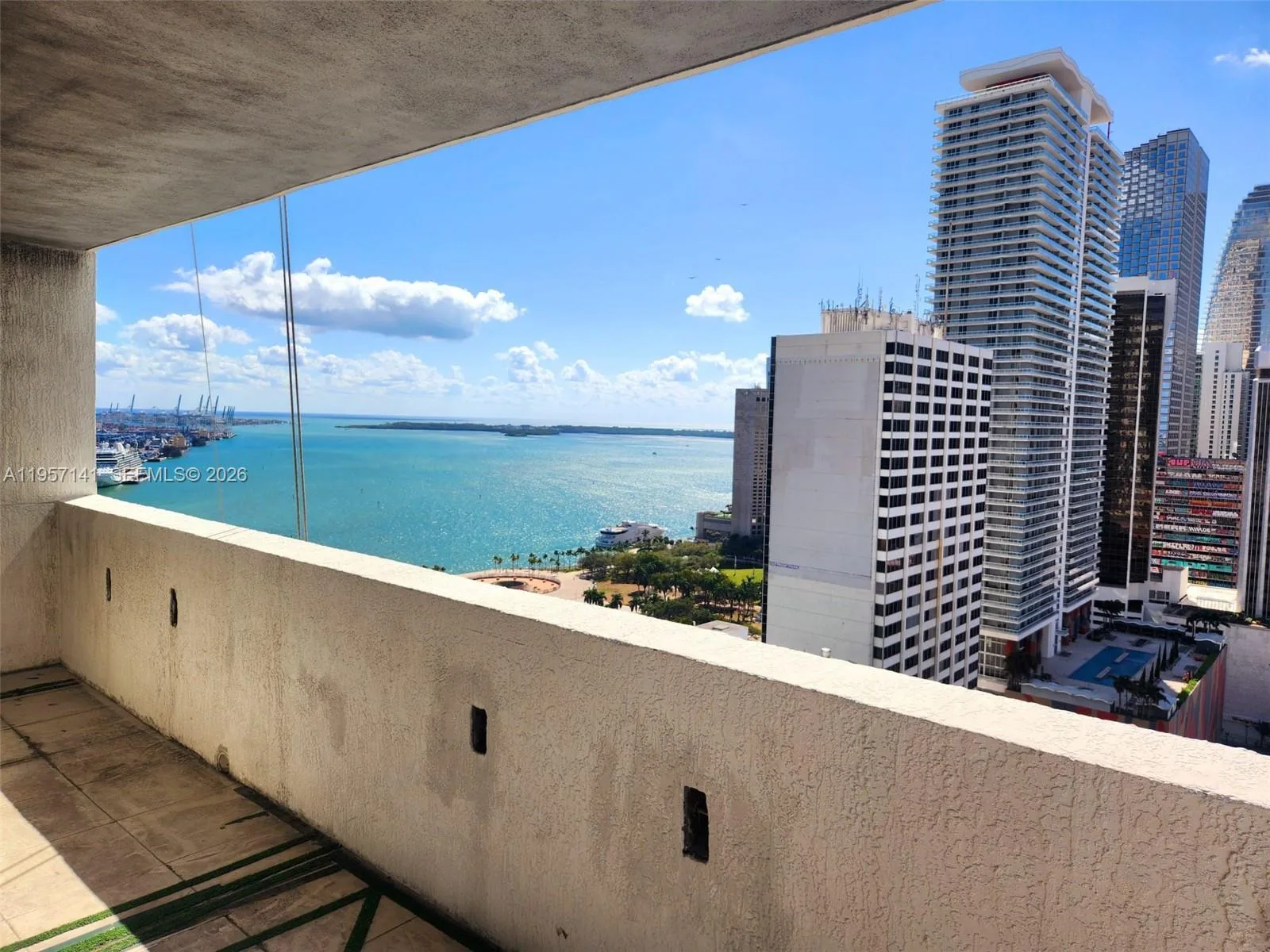 244 Biscayne Blvd # 2809, Miami, FL 33132 photo 12