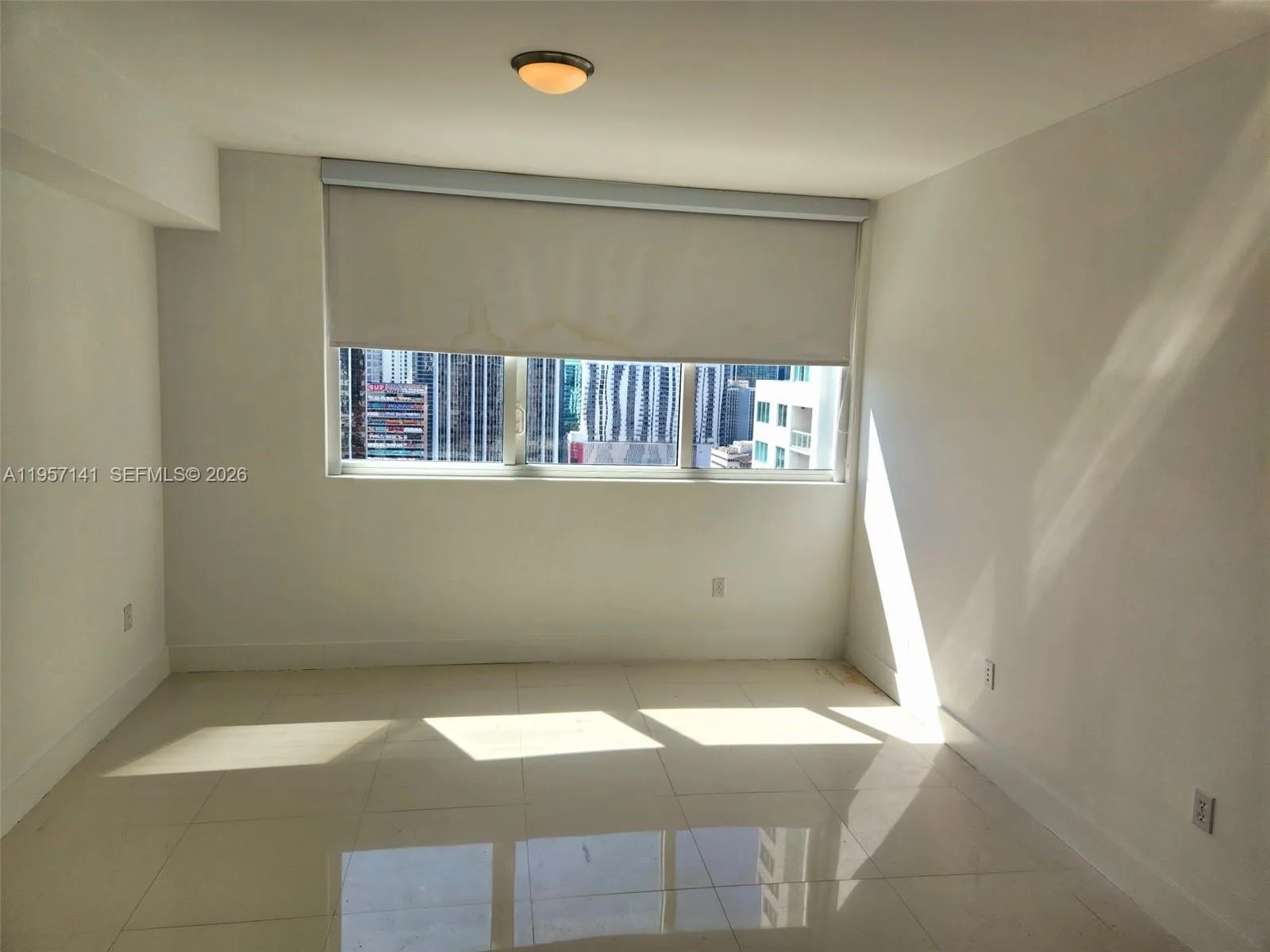 244 Biscayne Blvd # 2809, Miami, FL 33132 photo 6