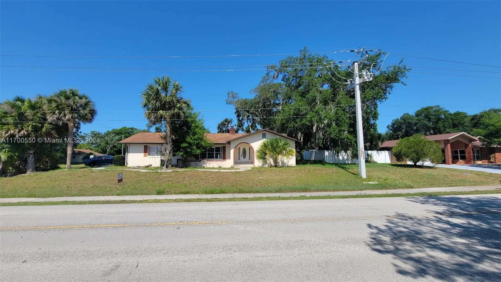 56 Florida Park Dr., Palm Coast, FL 32137