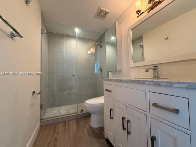 2415 NW 16th St Rd # 605-1, Miami, FL 33125 photo 12
