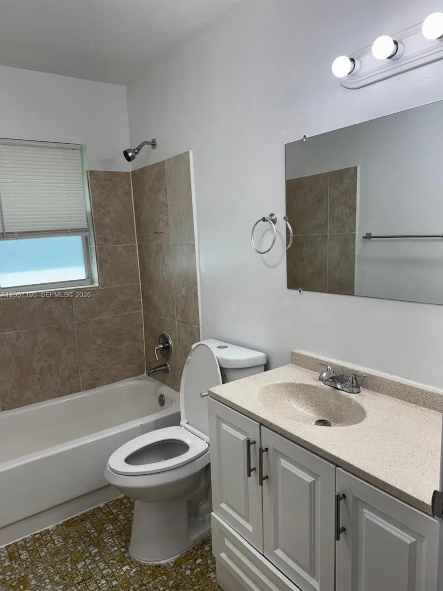 1746 N 3rd Ave N # 2, Lake Worth, FL 33460 photo 11