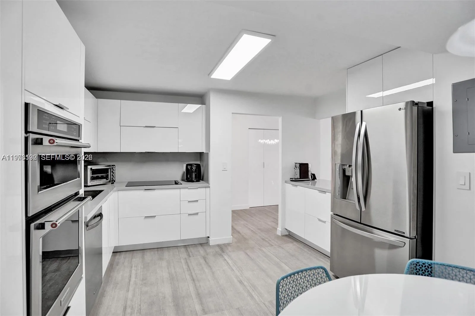 2500 Parkview Dr # 1912, Hallandale Beach, FL 33009 photo 5
