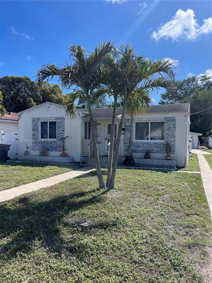 2542 Fillmore St, Hollywood, FL 33020 photo 10