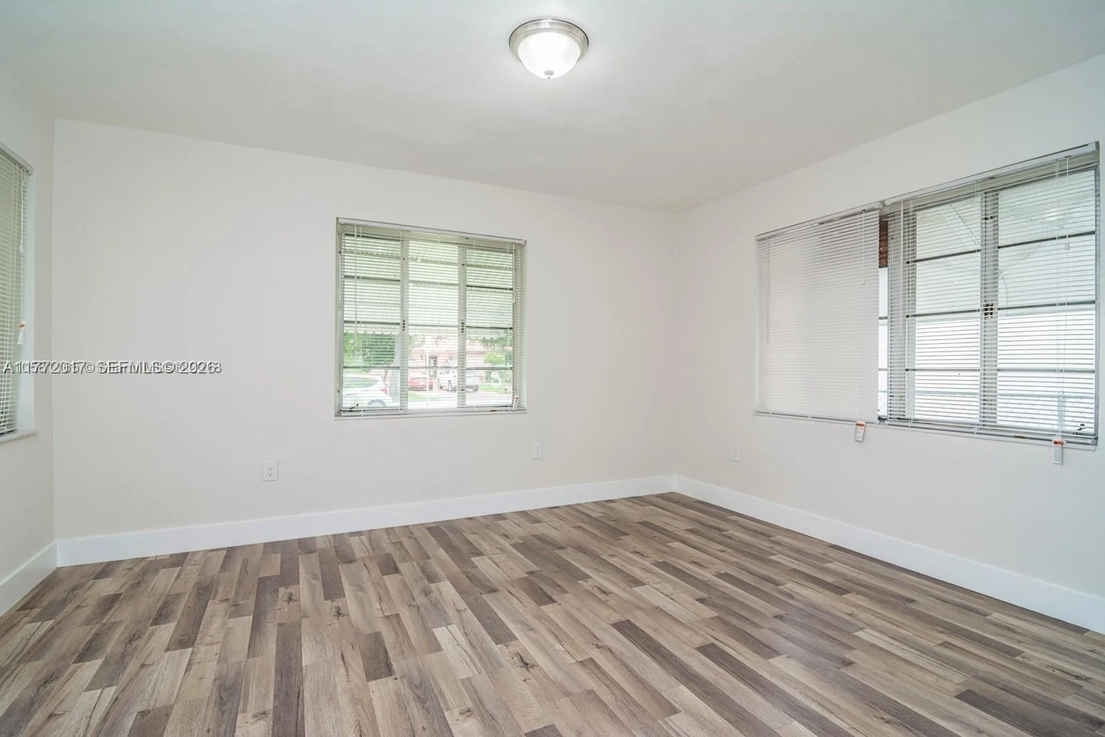 2542 Fillmore St, Hollywood, FL 33020 photo 8