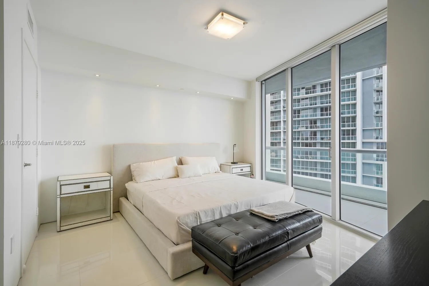 495 Brickell Ave # 4204, Miami, FL 33131 photo 11
