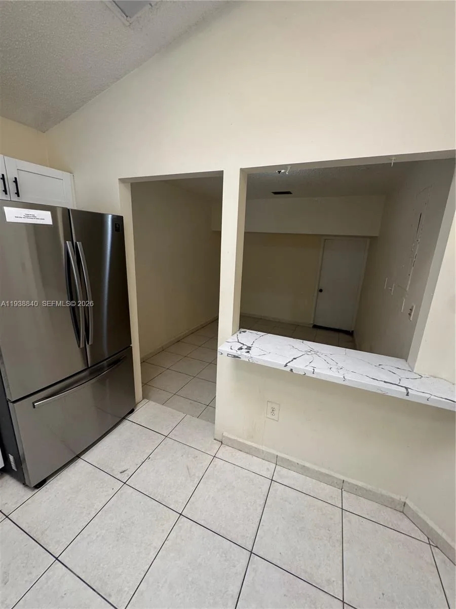 9957 W Elm Ln, Miramar, FL 33025 photo 5
