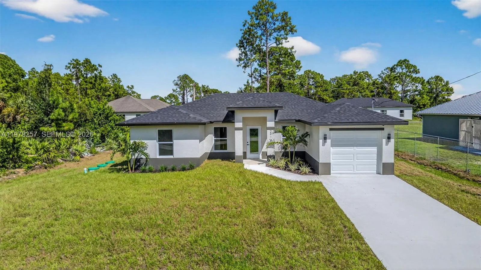 2916 Dora, Lehigh Acres, FL 33974