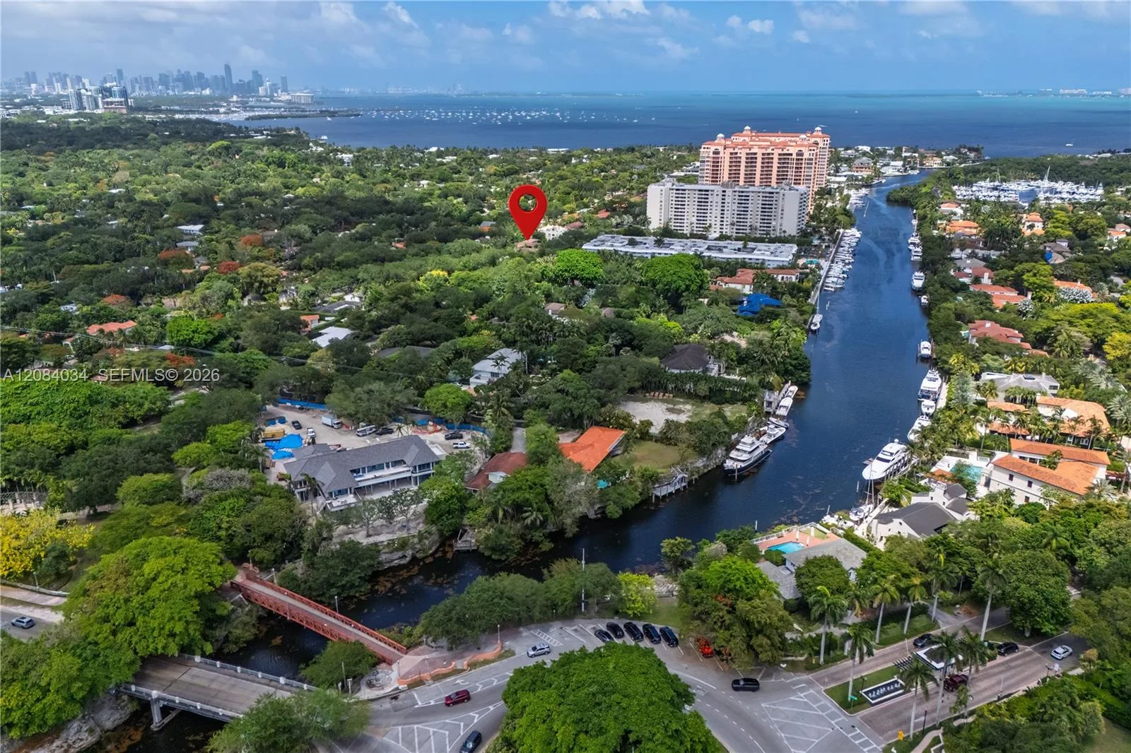 125 Edgewater Dr # 14, Coral Gables, FL 33133