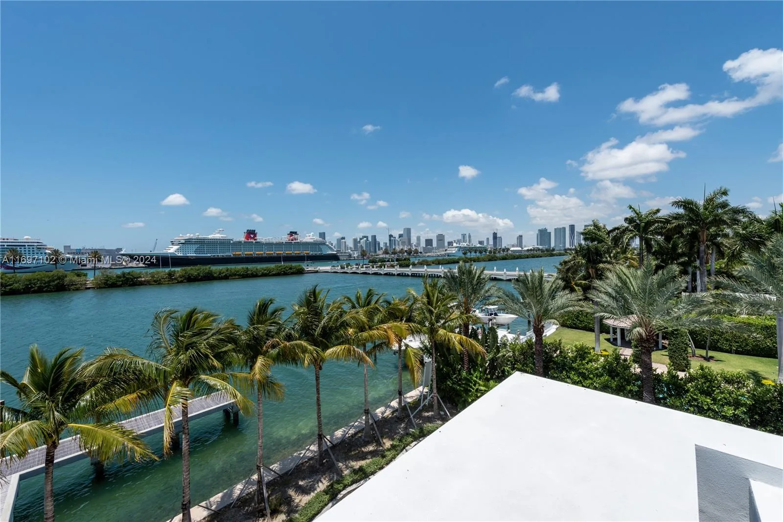 130 Palm Ave, Miami Beach, FL 33139 photo 13
