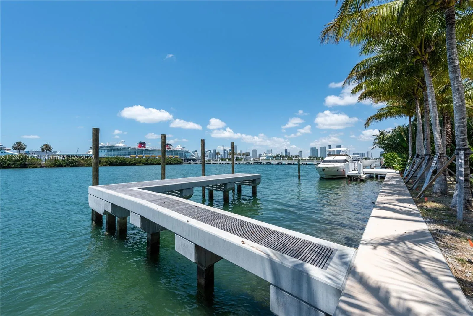 130 Palm Ave, Miami Beach, FL 33139 photo 9